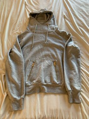 Grey Hooded Sweatshirt with Zip Pockets